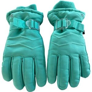 Champion kids aqua waterproof ski and snowboard gloves. 4-7